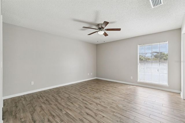 489 S DEERWOOD AVENUE, Orlando, FL 32825