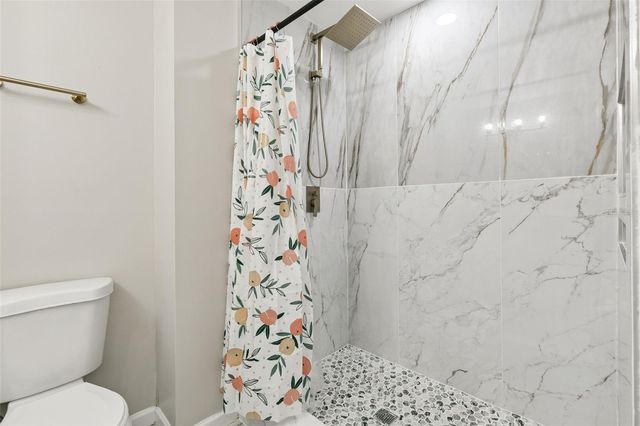 489 S DEERWOOD AVENUE, Orlando, FL 32825