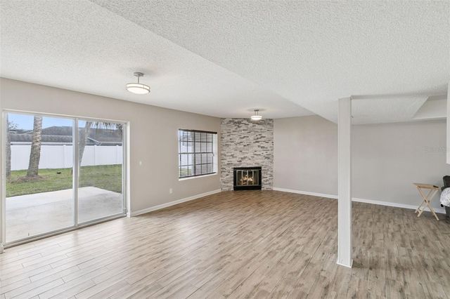 489 S DEERWOOD AVENUE, Orlando, FL 32825