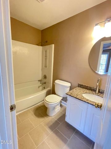 4536 Hamptonshire Drive, Raleigh, NC 27613