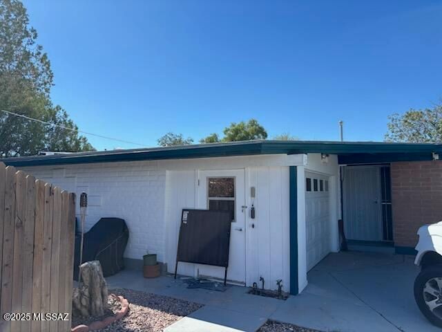 715 N Belvedere Avenue, Tucson, AZ 85711