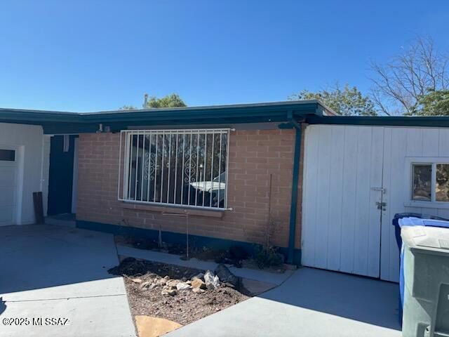 715 N Belvedere Avenue, Tucson, AZ 85711
