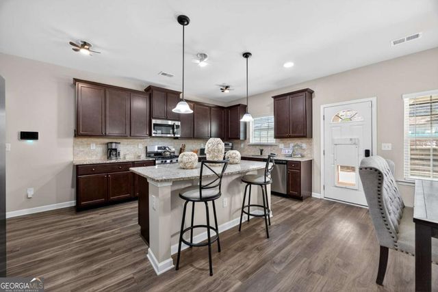 136 Delwood Drive, Mcdonough, GA 30252