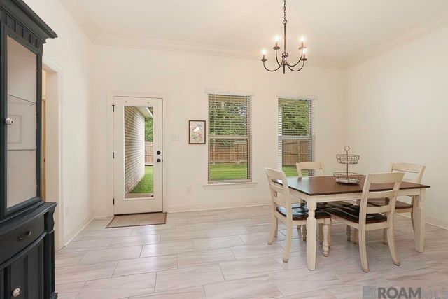 38404 Queen St, Prairieville, LA 70769