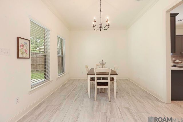 38404 Queen St, Prairieville, LA 70769