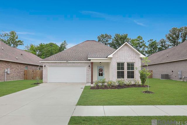 38404 Queen St, Prairieville, LA 70769