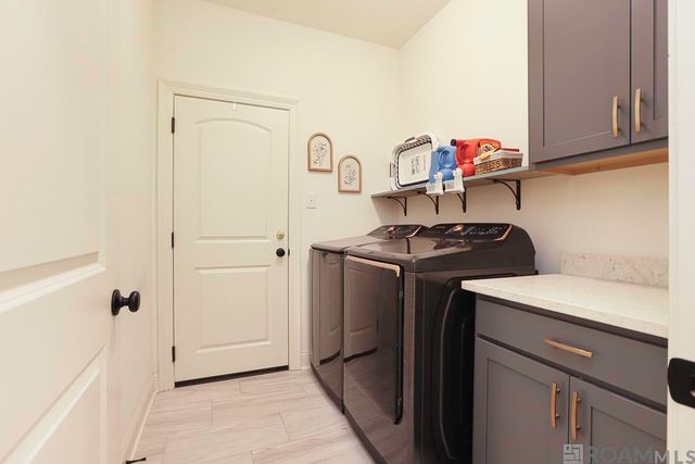 38404 Queen St, Prairieville, LA 70769