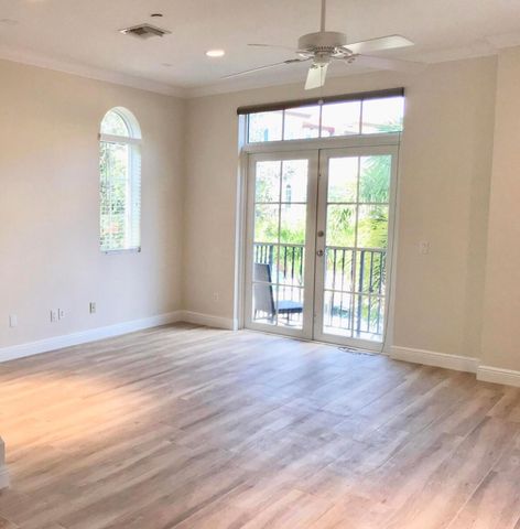 803 ESTANCIA Way, Boynton Beach, FL 33435