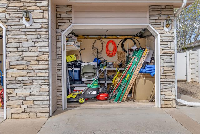 681 Moonrise Court, Grand Junction, CO 81505