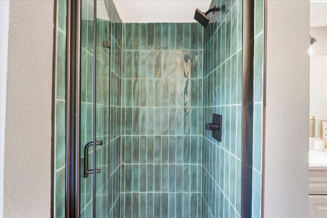 1335 Merry Knoll Rd, Auburn, CA 95603