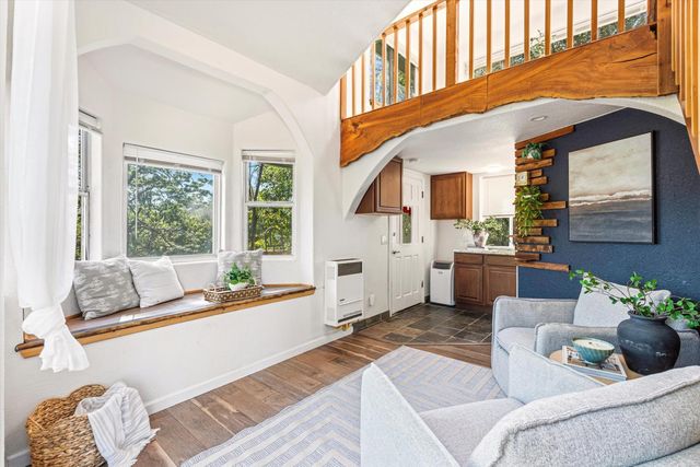 1335 Merry Knoll Rd, Auburn, CA 95603