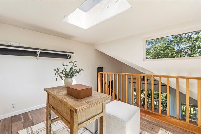 1335 Merry Knoll Rd, Auburn, CA 95603