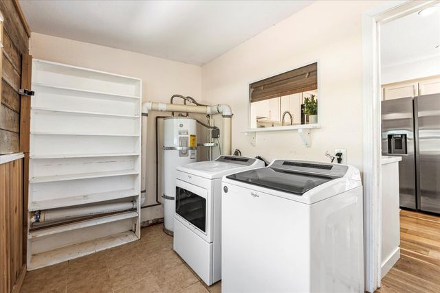 1335 Merry Knoll Rd, Auburn, CA 95603