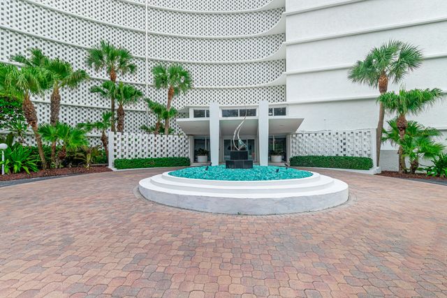 2780 S OCEAN Boulevard 309, Palm Beach, FL 33480