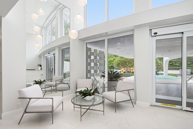 2780 S OCEAN Boulevard 309, Palm Beach, FL 33480