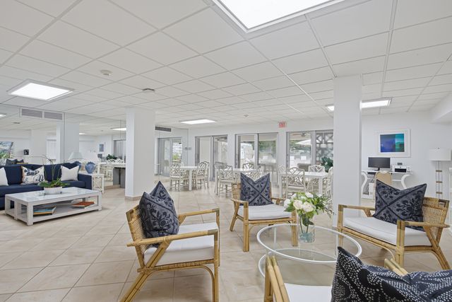 2780 S OCEAN Boulevard 309, Palm Beach, FL 33480