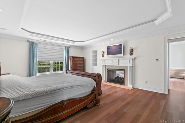 1 Flower Farm Lane, Westport, CT 06880