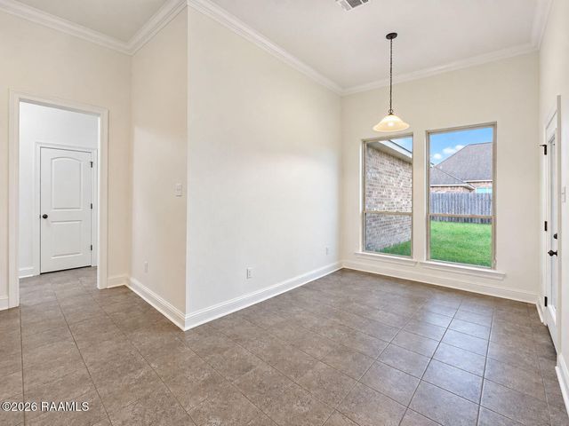 118 Peak Valley Street, Youngsville, LA 70592
