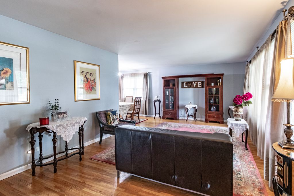 740 Bryn Mawr Avenue, Bartlett, IL 60103 — photo 3