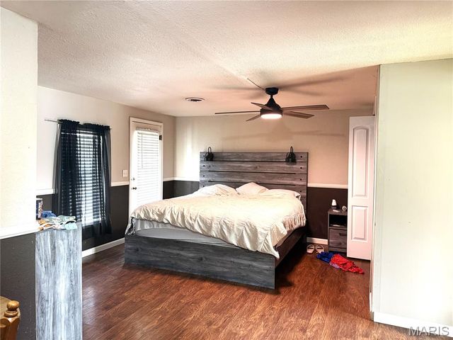 305 Centre Street, Cooter, MO 63839