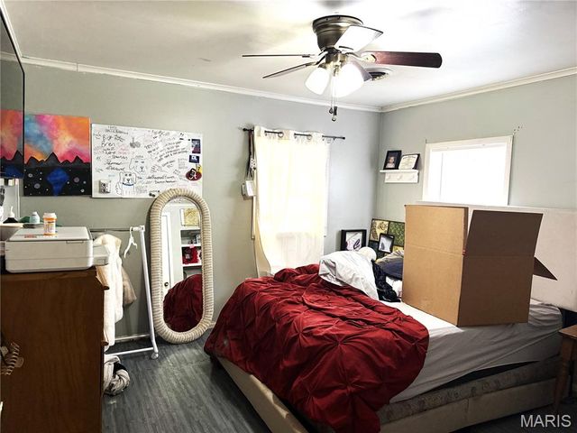 305 Centre Street, Cooter, MO 63839