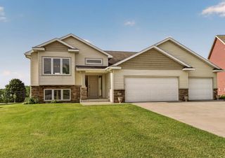 4682 Arctic Lane NW, Rochester, MN 55901