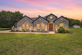 1501 Business Highway 121, Trenton, TX 75490