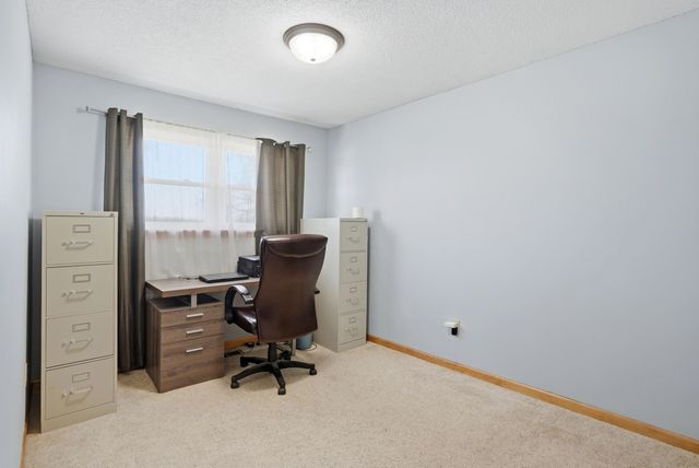 8400 N PHILLIPE RD, Hallsville, MO 65255