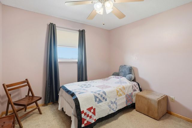 8400 N PHILLIPE RD, Hallsville, MO 65255