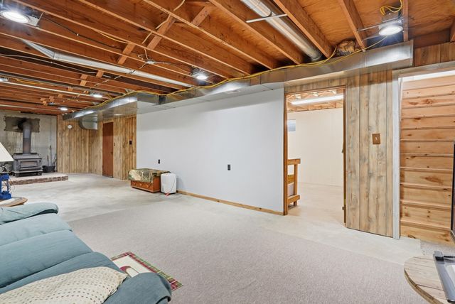 8400 N PHILLIPE RD, Hallsville, MO 65255