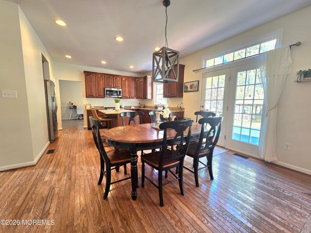 56 Timberline Road, Bayville, NJ 08721
