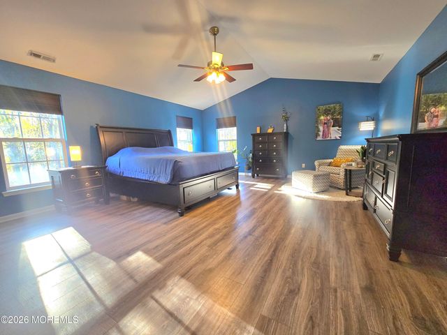 56 Timberline Road, Bayville, NJ 08721