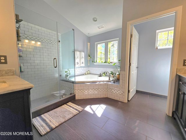 56 Timberline Road, Bayville, NJ 08721