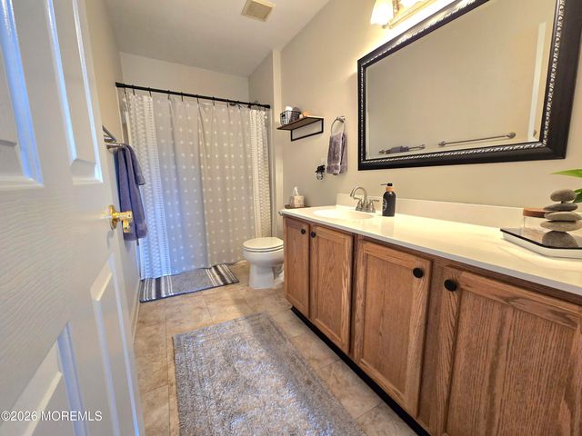 56 Timberline Road, Bayville, NJ 08721