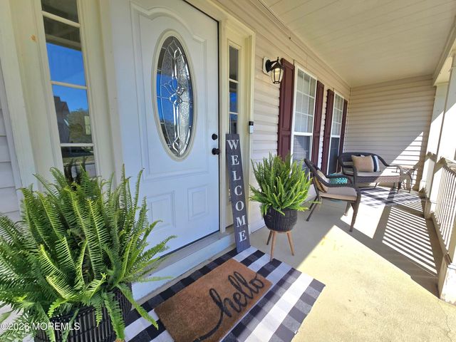56 Timberline Road, Bayville, NJ 08721