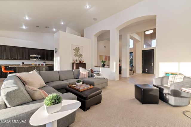 3477 W Tiny Bird Court, Tucson, AZ 85745