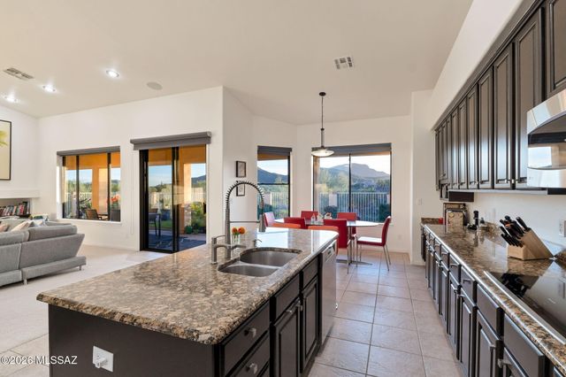 3477 W Tiny Bird Court, Tucson, AZ 85745