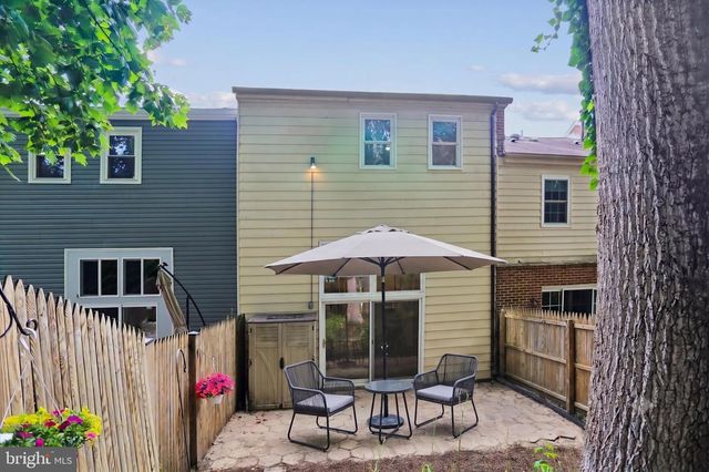 4927 ARCTIC TER, Rockville, MD 20853