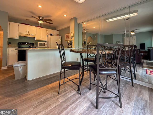 854 Edelweiss Strasse 502, Helen, GA 30545