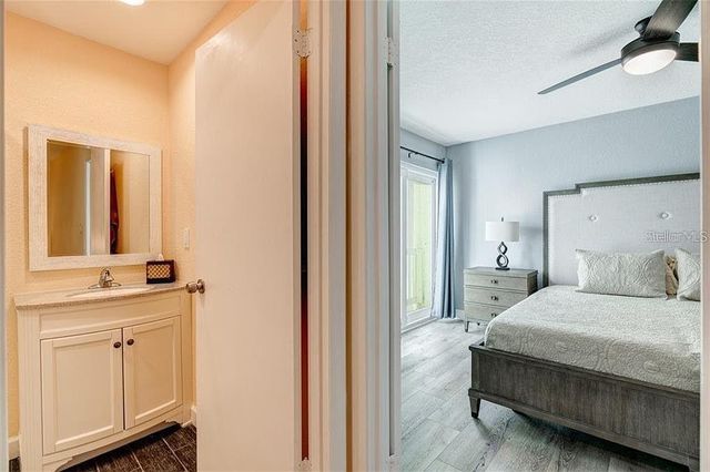 4316 SUNRAY COURT 34, Tampa, FL 33615