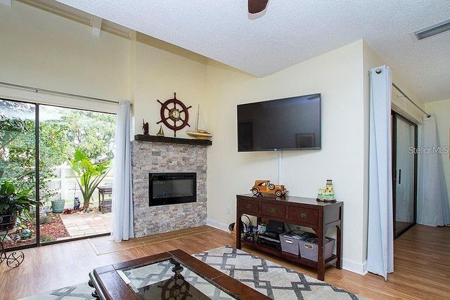 4316 SUNRAY COURT 34, Tampa, FL 33615