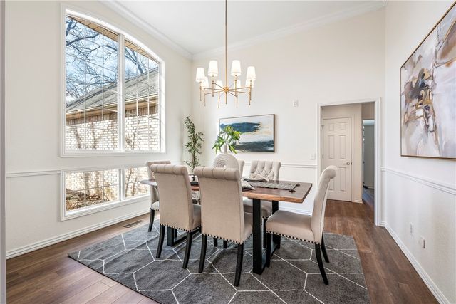 306 Genesis Drive, Bentonville, AR 72712