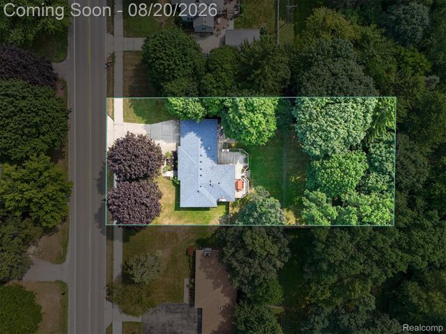 6235 Waldon Road, Independence Charter Township, MI 48346