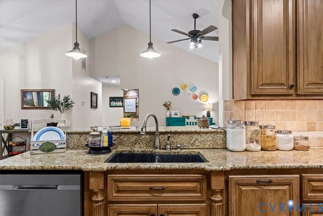 2043 Rocky Ford Rd, Powhatan, VA 23139
