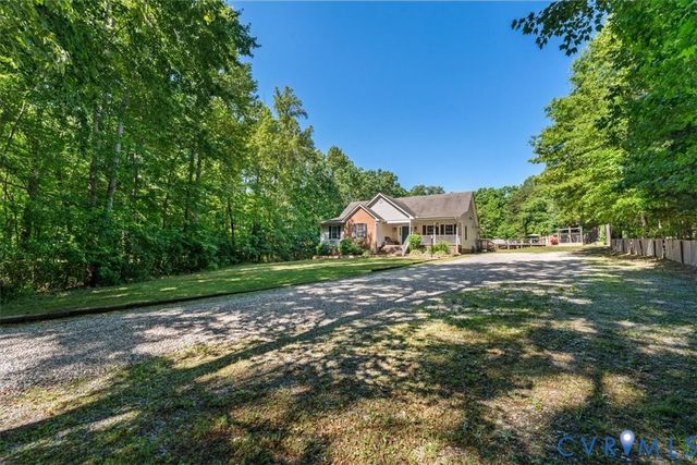 2043 Rocky Ford Rd, Powhatan, VA 23139