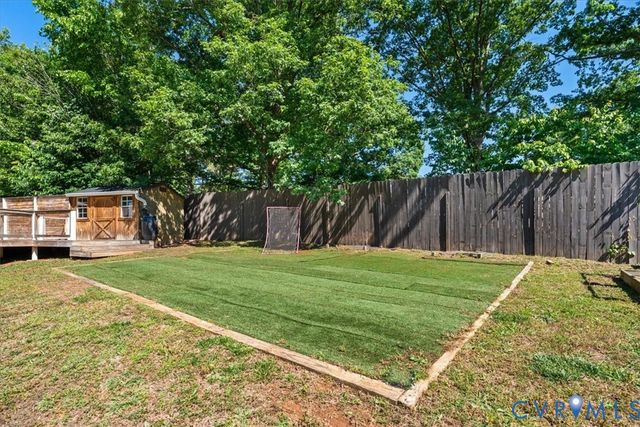 2043 Rocky Ford Rd, Powhatan, VA 23139