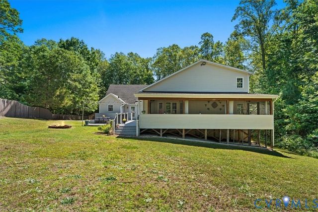2043 Rocky Ford Rd, Powhatan, VA 23139