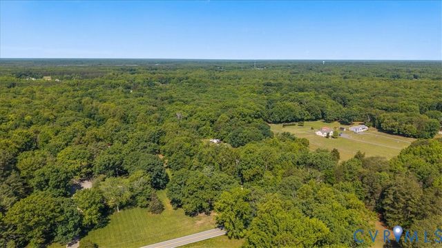 2043 Rocky Ford Rd, Powhatan, VA 23139