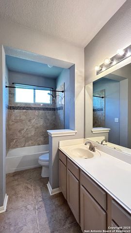 9518 HORSERACE, San Antonio, TX 78251
