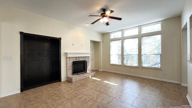 9518 HORSERACE, San Antonio, TX 78251
